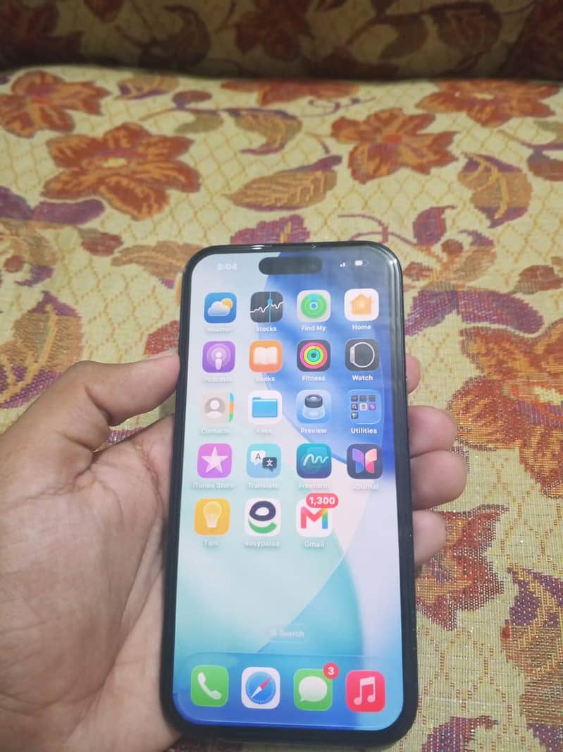 Apple iPhone 15 5