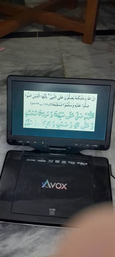 Blue ray dvd ,cable , CD, hdmi , usb player