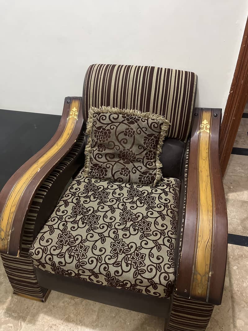 Sofa with 2 single set 4