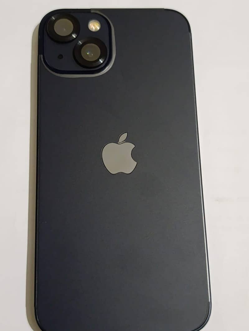 Apple iPhone 13 0