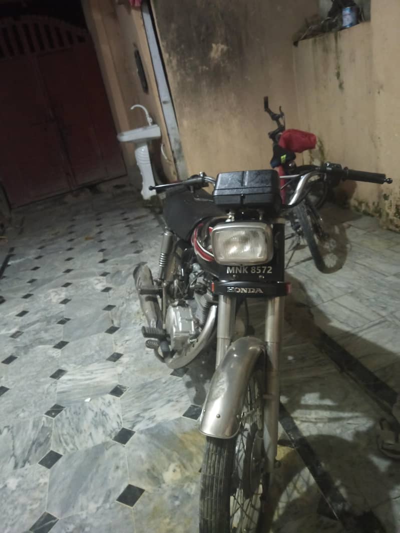 Honda 125 __2016 model 1