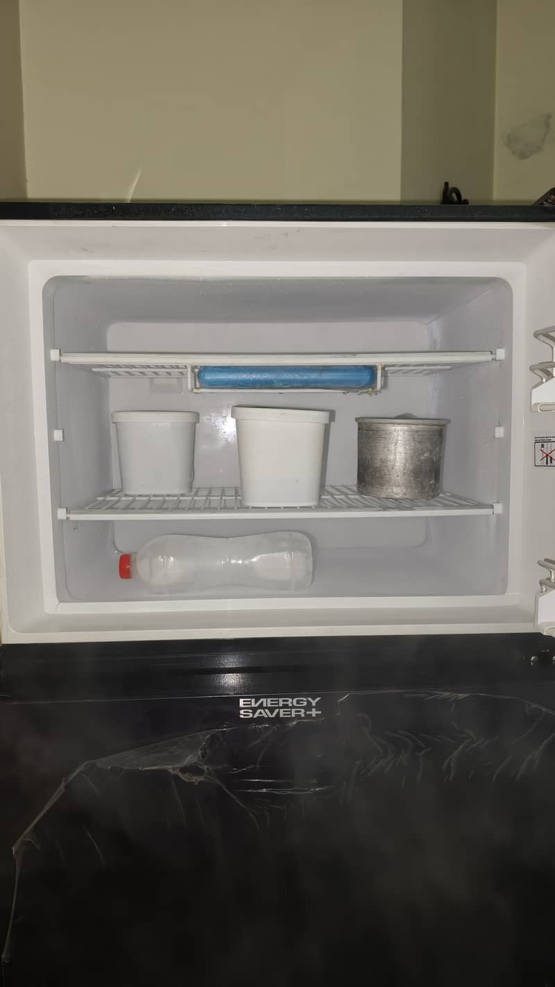Dawlance Refrigrator 6