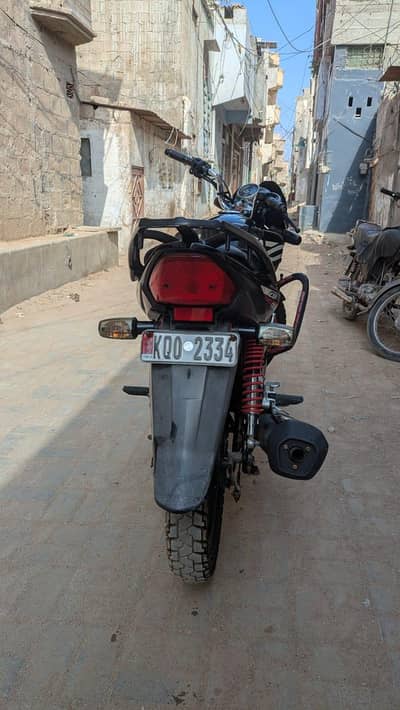 Honda CB 150F