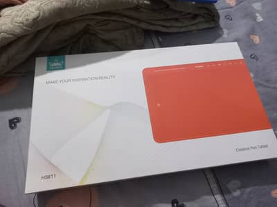 Huion HS611 Graphics Drawing Tablet – Excellent Condition