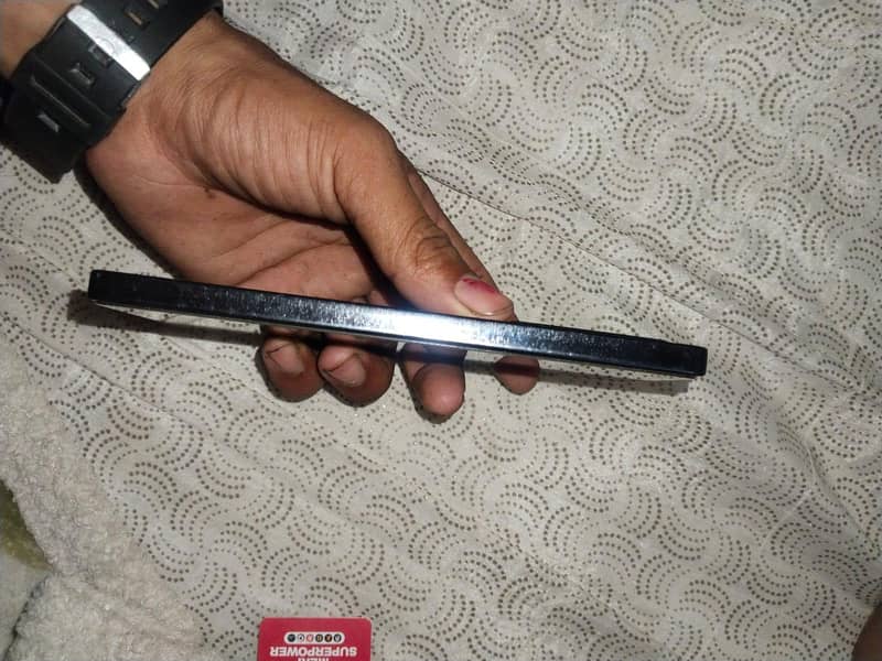 Infinix Note 40 5