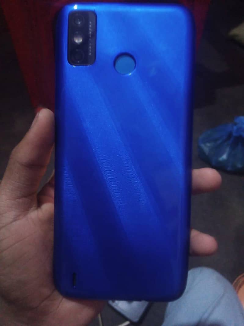 Tecno Spark 6 3