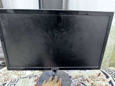 19 Inch Samsung LCD 720p