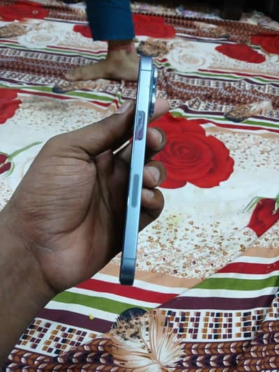 iPhones 13pro  128