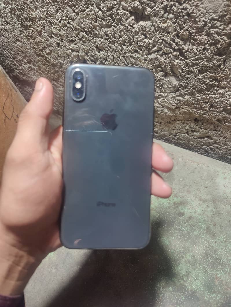 Apple iPhone X 3