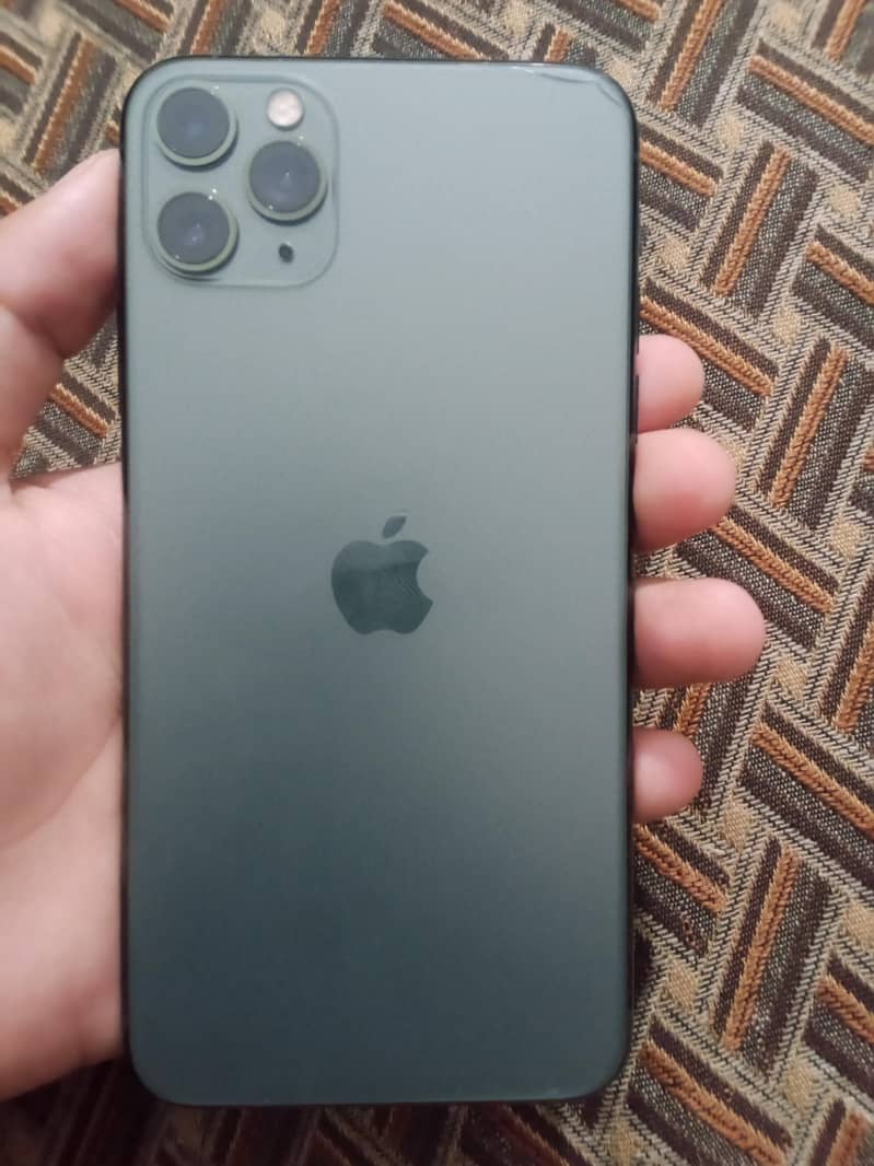 Apple iPhone 11 Pro Max 3