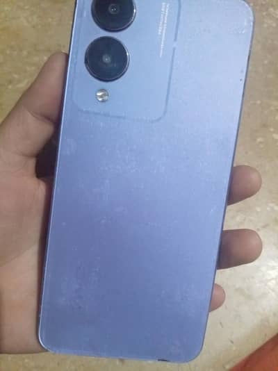 Vivo Y17