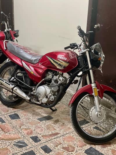YAMAHA YB125Z for sale