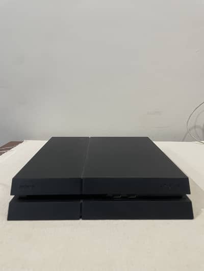 Ps4 1 TB and 2 controllers original