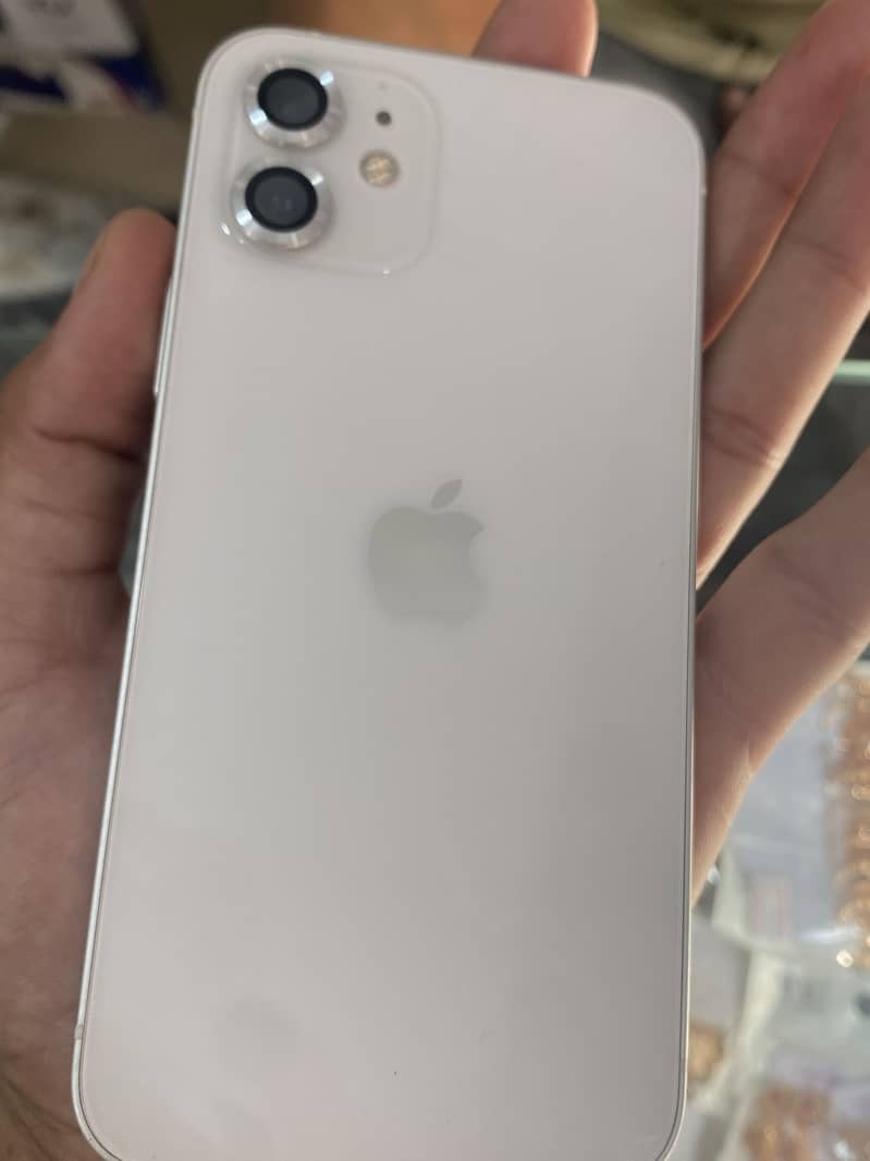 Apple iPhone 12 0