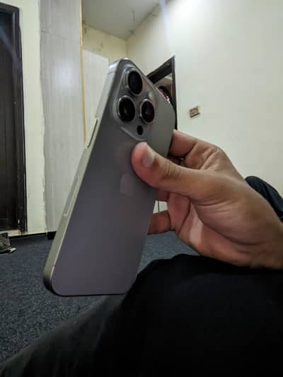 Apple iPhone 15 Pro