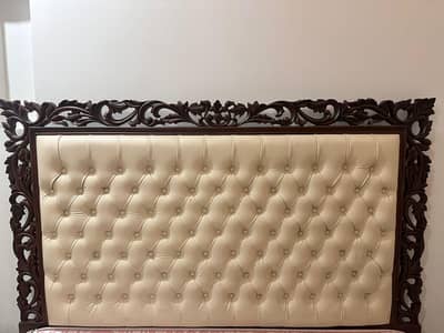 Elegant Bedroom Set