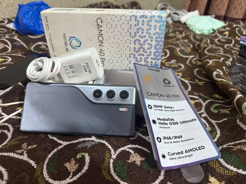 Tecno CAMON 40 Pro 3