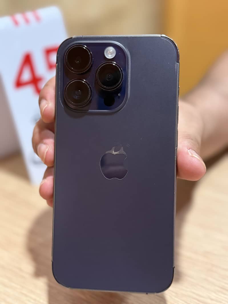 Apple iPhone 14 Pro 2