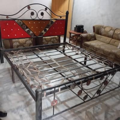 King Size Bed For Sale
