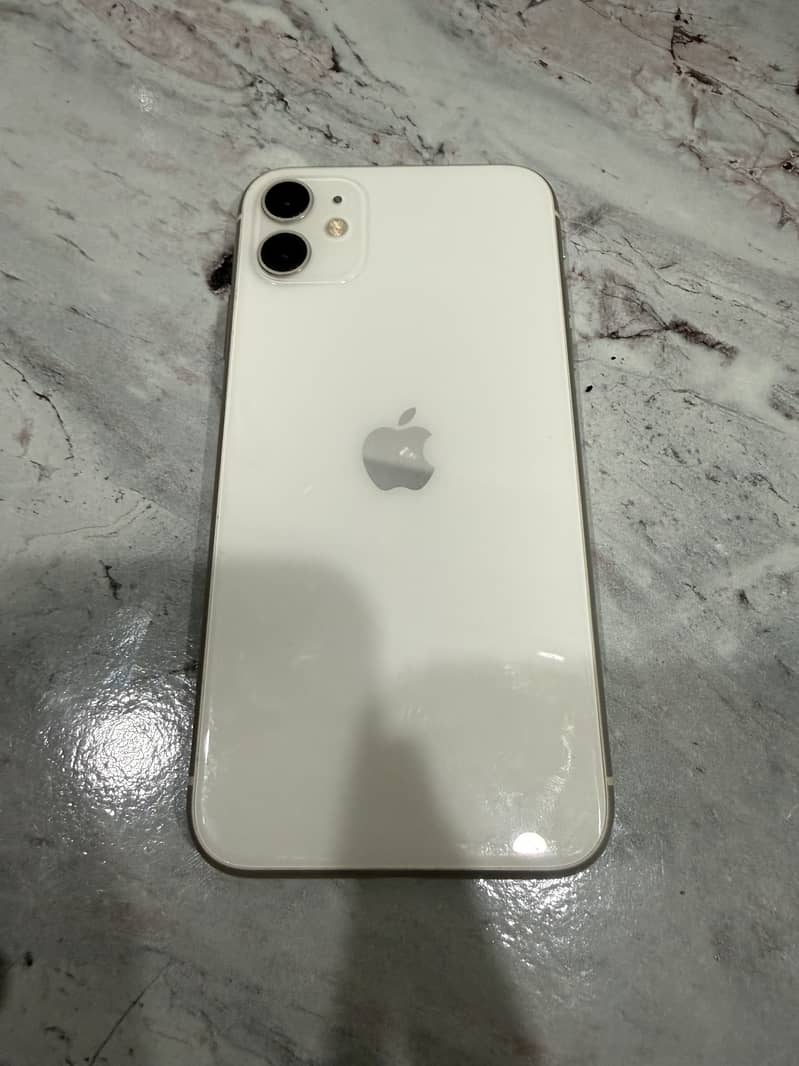 Apple iPhone 11 0