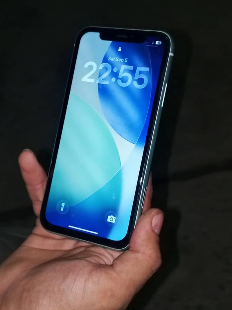 Apple iPhone 11 2