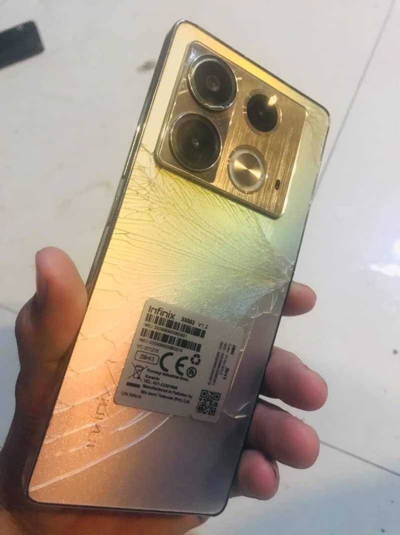 Infinix Note 40 0