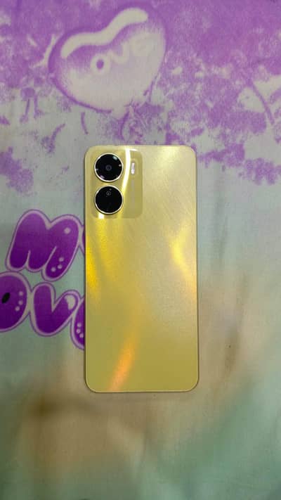 Vivo Y16