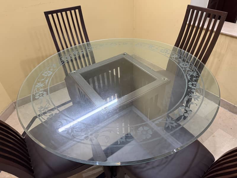 Round Dining Table with Glass Top & 4 Chairs | Mint Condition 1
