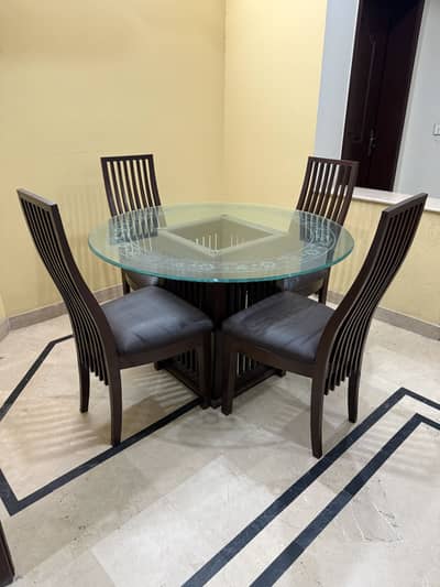 Dining table with 4 chairs