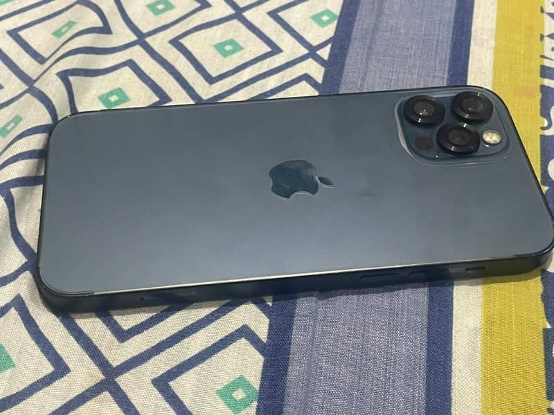 Apple iPhone 12 Pro 1