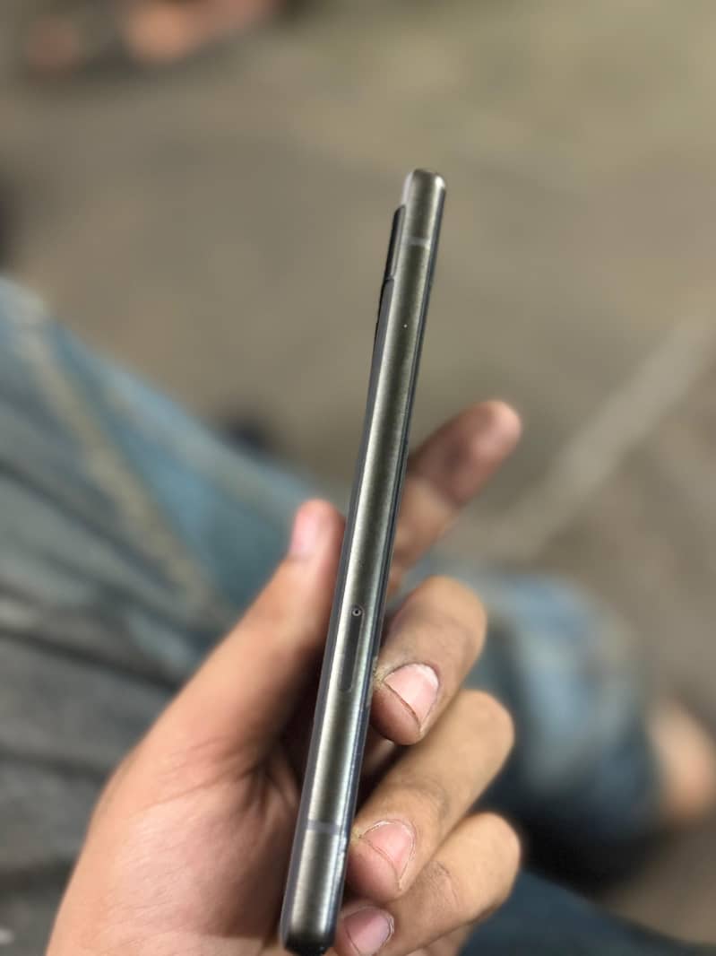 Google Pixel 6a 1