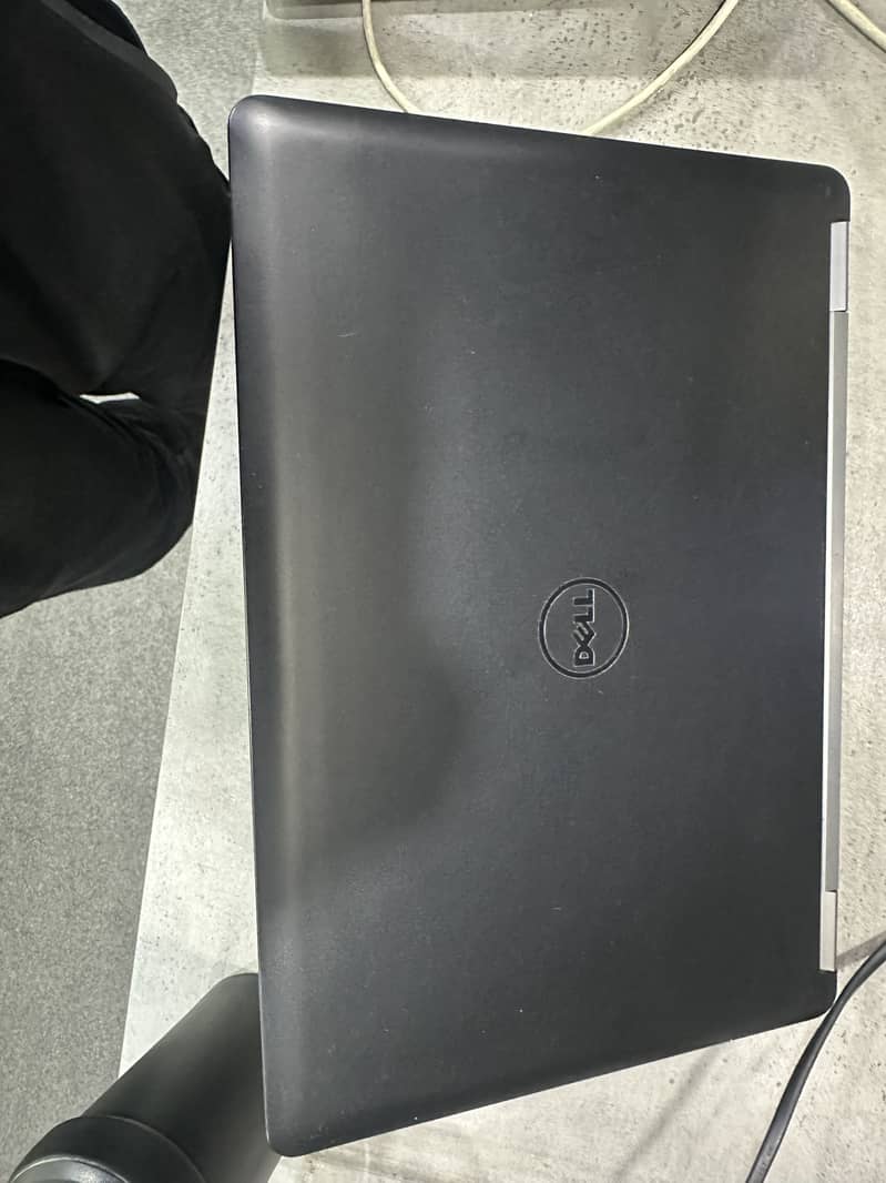 Dell Latitude E5470 4