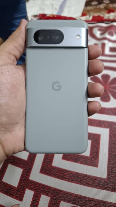 Google Pixel 8