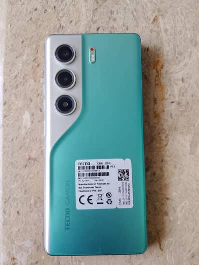 Tecno CAMON 40 Pro