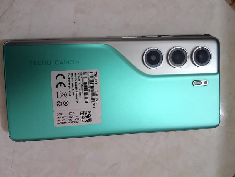 Tecno CAMON 40 Pro 3