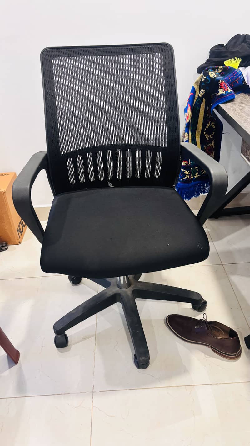 Study table and chair 2