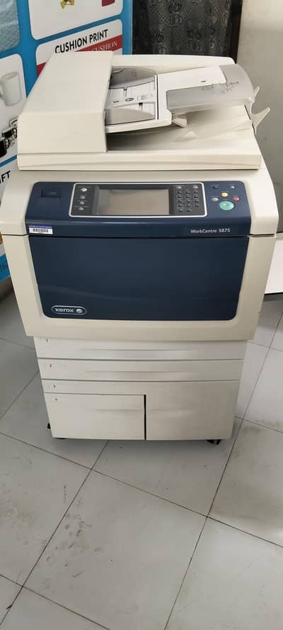 Xerox 5875 Machine
