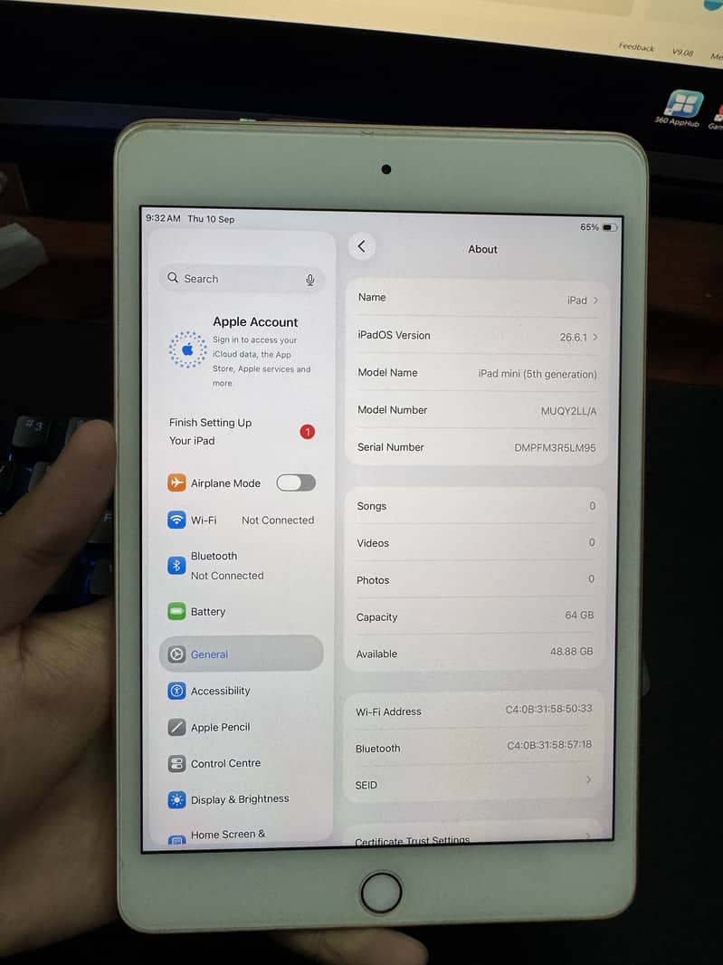 Ipad mini 5 in pristine condition 6