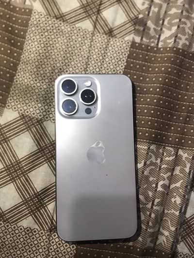 Apple iPhone 15 Pro Max