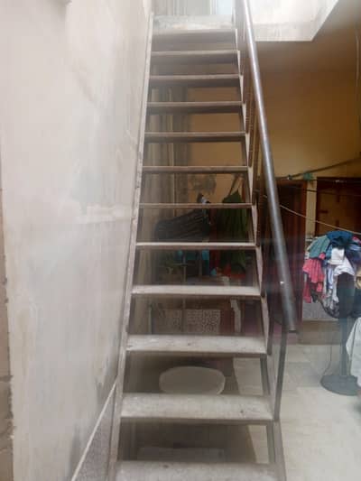 stairs/iron/seerhi /ledder