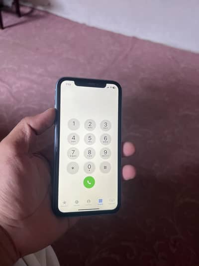 Apple iPhone XR