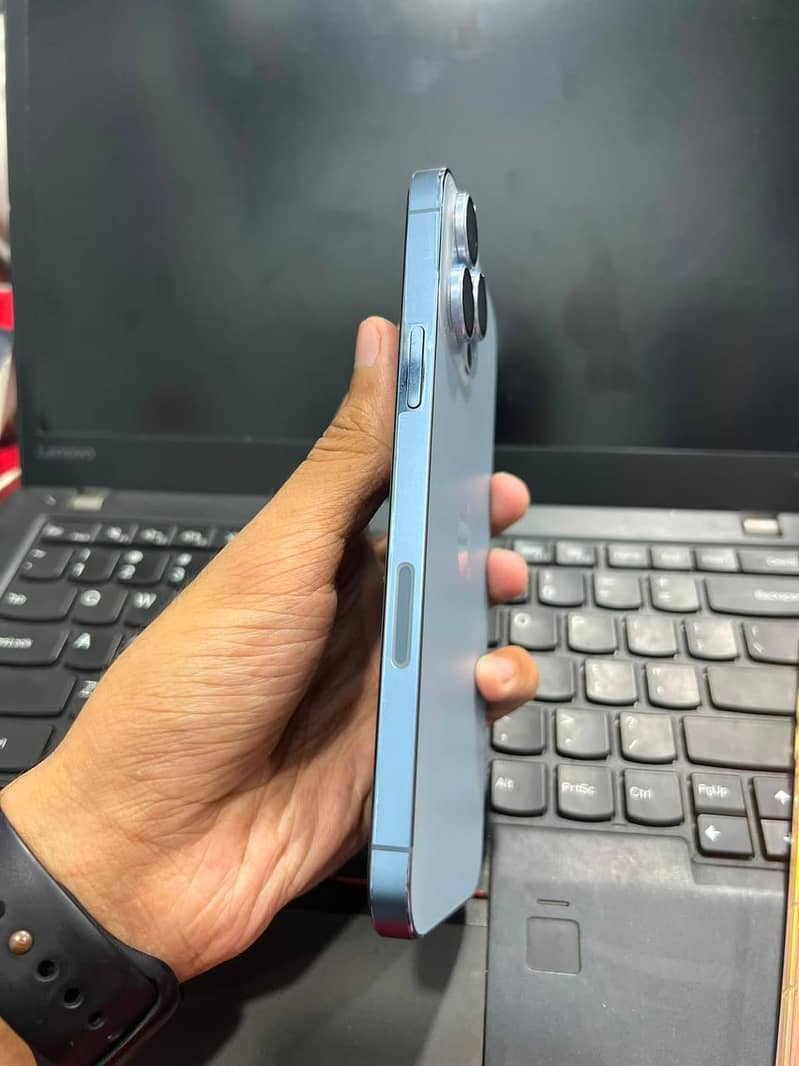 Apple iPhone 13 Pro Max 7