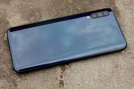 Samsung Mobile A50