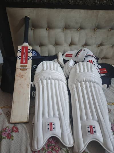 Kashmir willow bat with all hard ball kit  03301458555