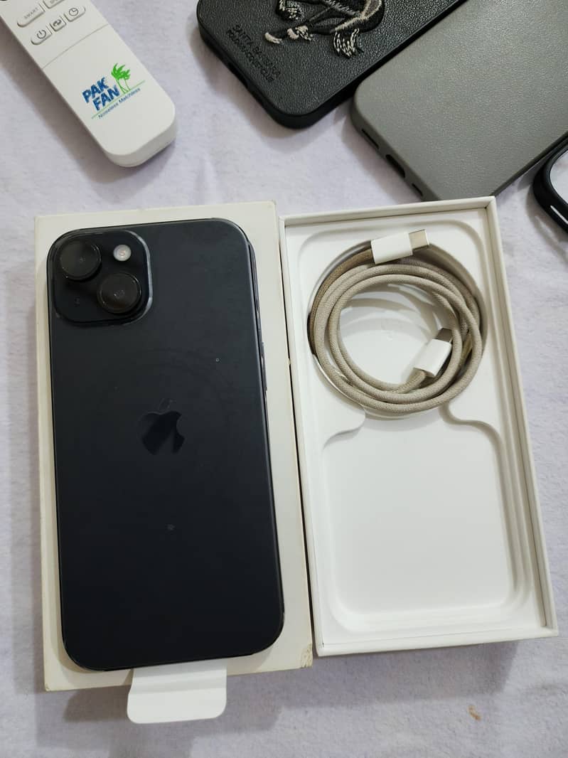 Apple iPhone 15 2