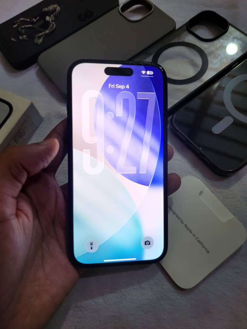 Apple iPhone 15 4