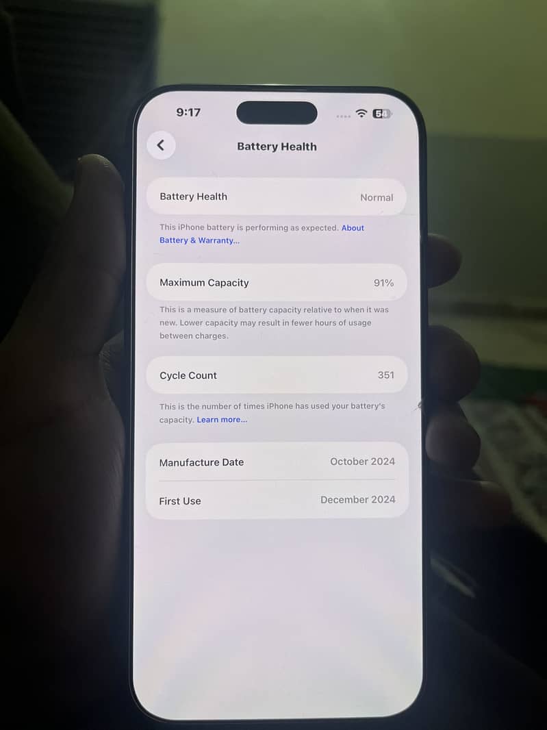 Apple iPhone 16 Pro Max 2