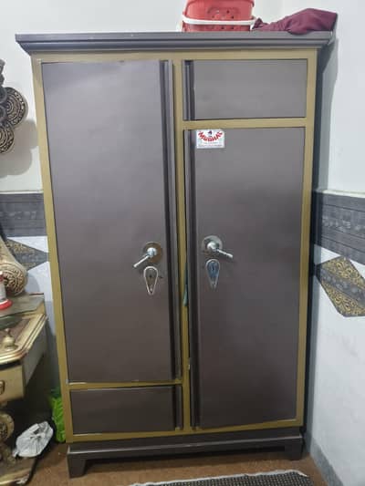 Steel Safe Almari