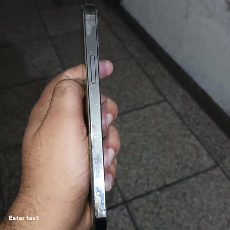 Apple iPhone 12 Pro 1