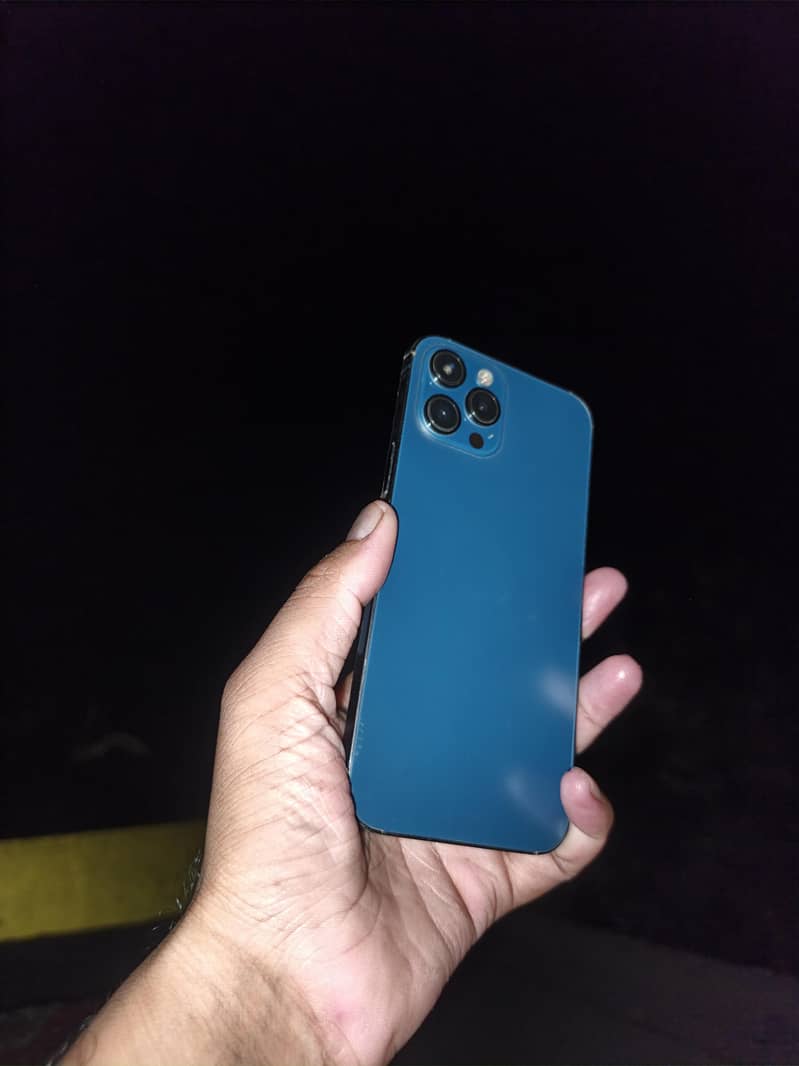 iphone 12 pro max 1